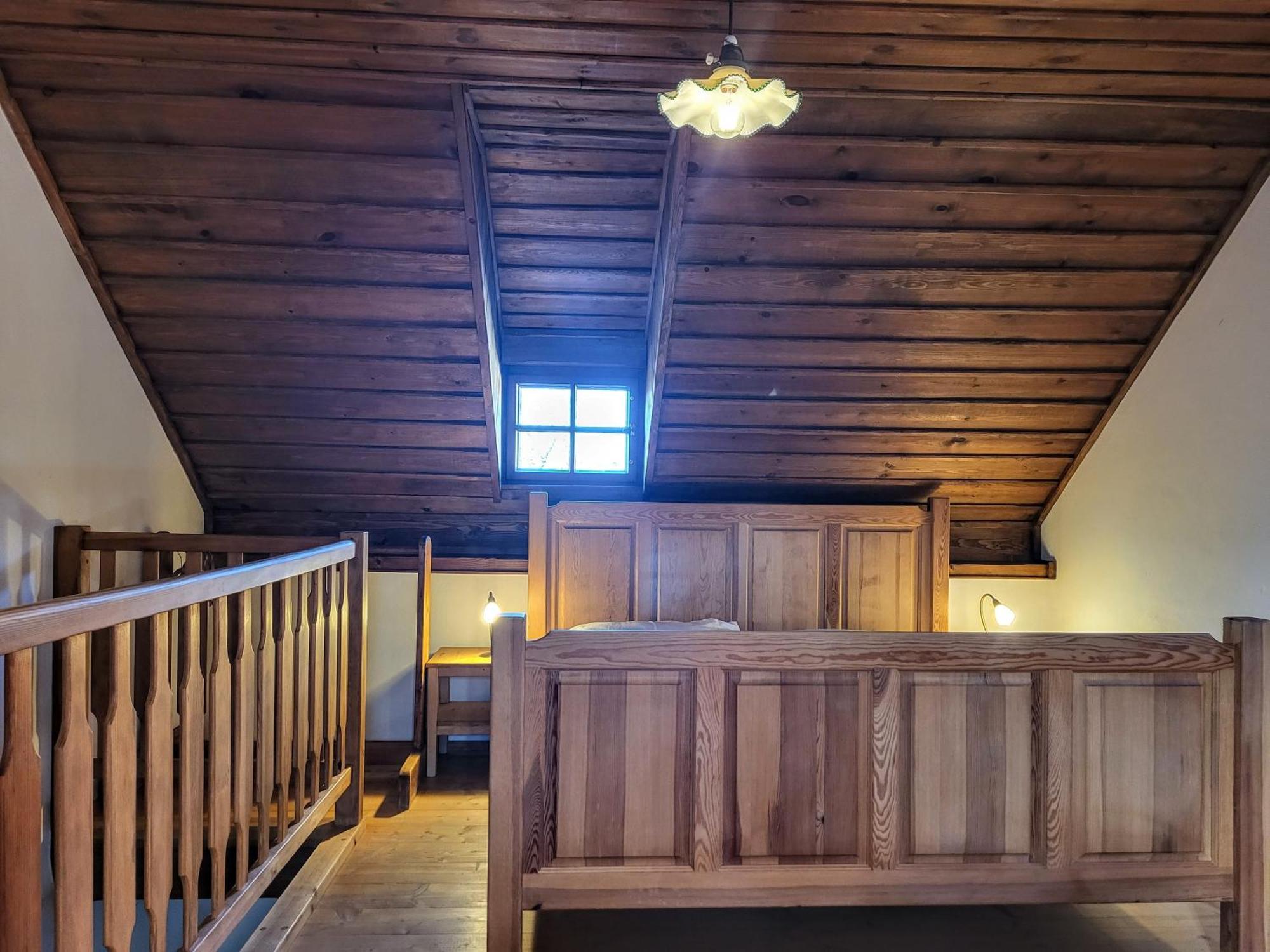 阿帕特马尼塞维尼杜乌酒店 Chvalšiny 外观 照片
